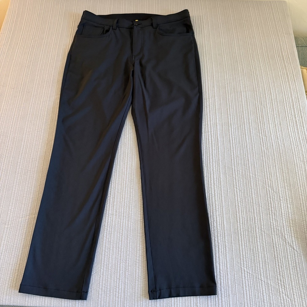 Jack Nicklaus Golf Pants Black Khakis‎ 34x32 Regular Fit Polyester Spandex